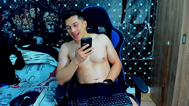 javiersexymann online show from February 14, 2026, 2:19 am