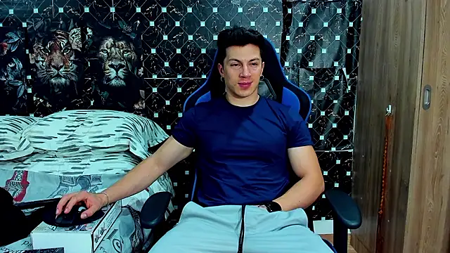 javiersexymann online show from March 4, 2026, 6:08 am