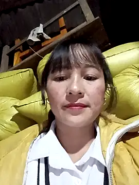 Mini3333 online show from November 26, 2025, 12:06 pm