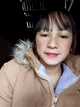 Mini3333 online show from November 27, 2025, 12:56 am