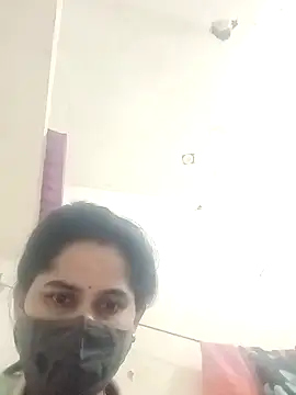 JULEE-740 online show from November 15, 2025, 3:04 am