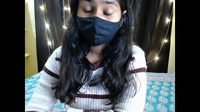 Vanya 7 online show from November 4, 2025, 8:30 pm