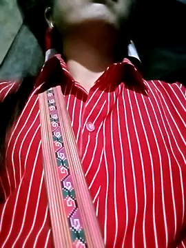 lucybaby00 online show from October 22, 2025, 1:06 am