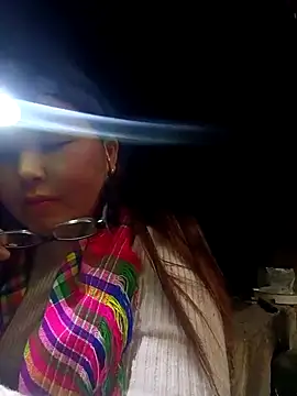 phunphun online show from February 9, 2026, 3:32 am