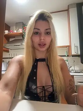 NoeliaGarcia17 online show from October 7, 2025, 8:06 pm