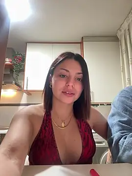 NoeliaGarcia17 online show from January 13, 2026, 11:32 pm