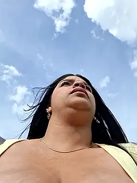 Eiimy pretty online show from September 11, 2025, 7:58 pm