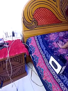 khhlmn online show from November 12, 2025, 5:13 pm