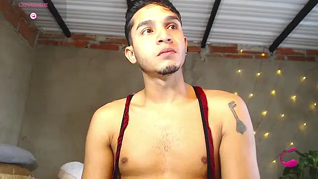 Angel latinboy online show from June 9, 2026, 2:28 pm