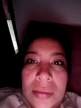 Anahibella online show from October 27, 2025, 1:26 pm