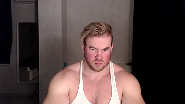 Snapshot of ThorHemsworthRU chatting on March 5, 2025, 6:56 pm ThorHemsworthRU online show from March 5, 2025, 6:56 pm