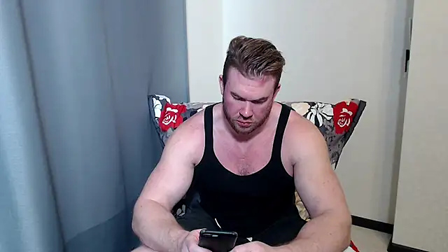 Snapshot of ThorHemsworthRU chatting on March 19, 2025, 5:52 am ThorHemsworthRU online show from March 19, 2025, 5:52 am