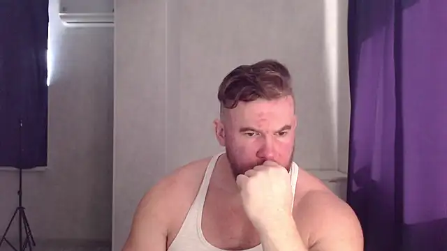 Snapshot of ThorHemsworthRU chatting on November 8, 2025, 6:46 am ThorHemsworthRU online show from November 8, 2025, 6:46 am