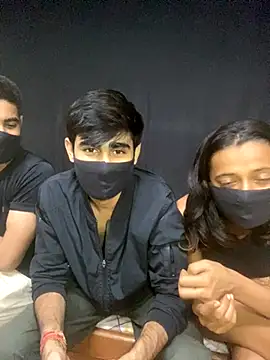 Snapshot of Joy_Love_Roxie chatting on October 29, 2025, 6:31 pm Joy Love Roxie online show from October 29, 2025, 6:31 pm