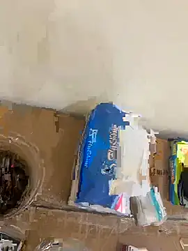 Snapshot of Hl1979 chatting on September 28, 2025, 3:06 pm Hl1979 online show from September 28, 2025, 3:06 pm