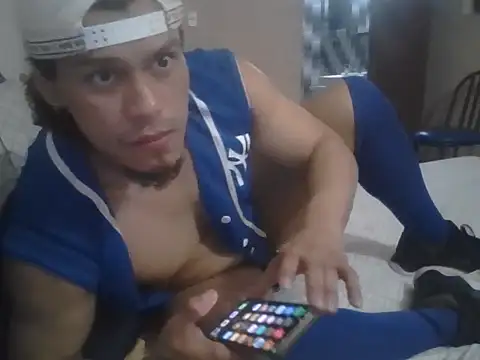 TeddyVeggas online show from November 16, 2025, 2:06 am