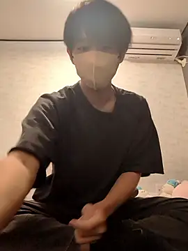 Snapshot of akkan_6868 chatting on September 25, 2025, 12:42 pm akkan 6868 online show from September 25, 2025, 12:42 pm