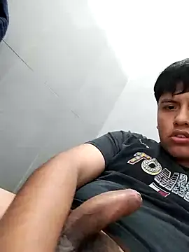 Davidhdz1988Jj online show from September 16, 2025, 7:26 pm