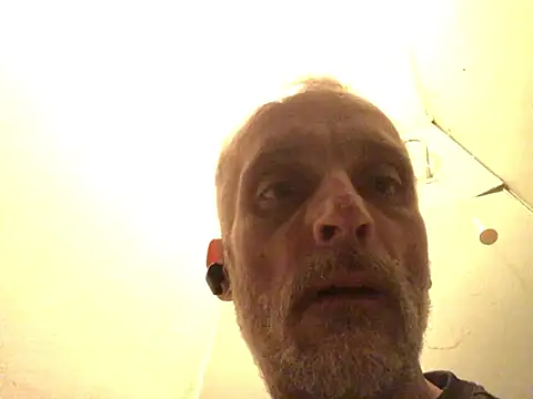 pepis117 online show from February 5, 2026, 5:01 am