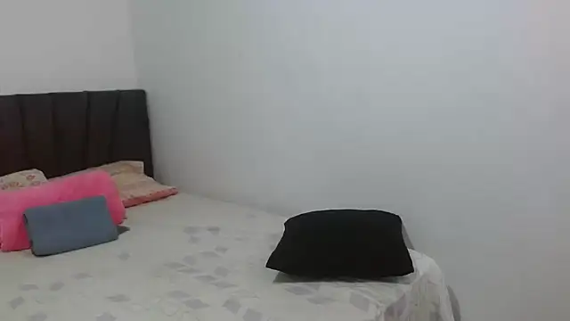 Snapshot of DaiishaWolf chatting on September 25, 2025, 7:50 pm DaiishaWolf online show from September 25, 2025, 7:50 pm