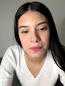 Snapshot of giasteele chatting on September 28, 2025, 3:12 am giasteele online show from September 28, 2025, 3:12 am