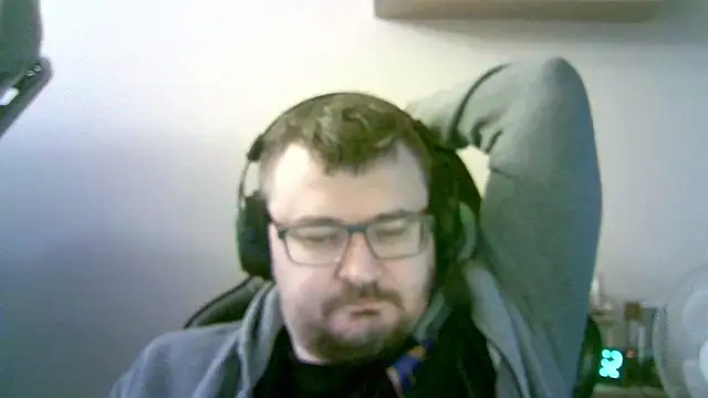 Snapshot of SirAbuser chatting on January 14, 2026, 6:52 am SirAbuser online show from January 14, 2026, 6:52 am