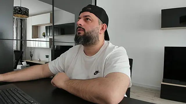 DravenPeak online show from April 15, 2026, 8:10 am