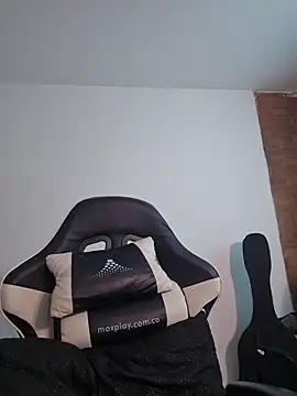 77Neferkitty77 online show from February 19, 2026, 4:58 pm