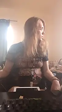 Snapshot of BlondeyMiyMiy chatting on September 8, 2025, 8:41 pm BlondeyMiyMiy online show from September 8, 2025, 8:41 pm