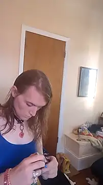 Snapshot of BlondeyMiyMiy chatting on September 11, 2025, 9:59 pm BlondeyMiyMiy online show from September 11, 2025, 9:59 pm