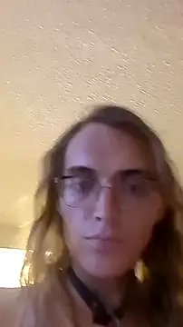 Snapshot of BlondeyMiyMiy chatting on September 25, 2025, 10:08 am BlondeyMiyMiy online show from September 25, 2025, 10:08 am