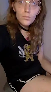 Snapshot of BlondeyMiyMiy chatting on October 9, 2025, 7:12 pm BlondeyMiyMiy online show from October 9, 2025, 7:12 pm