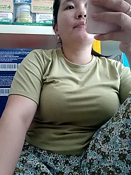 Snapshot of _Babyrose_ chatting on September 24, 2025, 5:55 am Babyrose online show from September 24, 2025, 5:55 am
