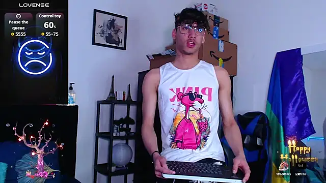 Gael Jones online show from October 8, 2025, 3:09 pm