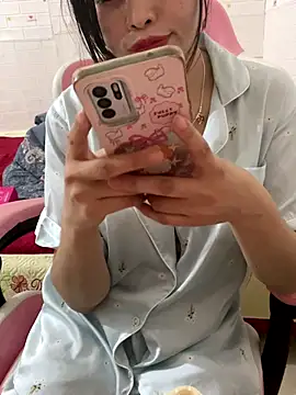 Lissa xinh09 online show from October 30, 2025, 4:36 am