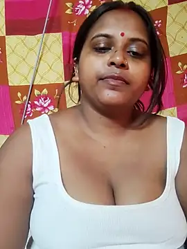 Hot-Show2 online show from October 17, 2025, 9:56 am