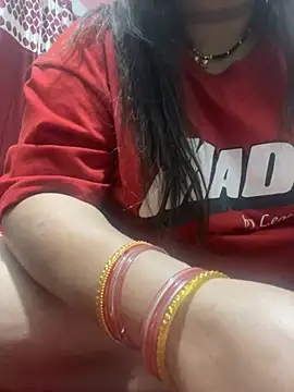 indian-hotmilfs online show from November 2, 2025, 1:57 pm