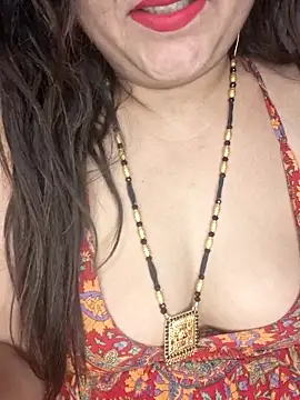 indian-hotmilfs online show from April 7, 2026, 7:03 pm