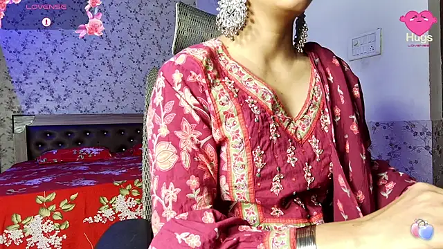 Snapshot of snow_white123 chatting on April 28, 2026, 9:53 pm snow white123 online show from April 28, 2026, 9:53 pm