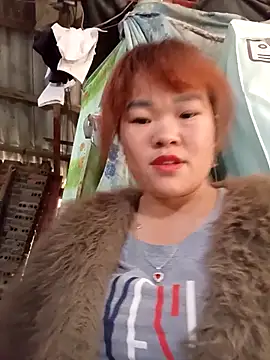 sukabae00 online show from December 17, 2025, 6:52 am