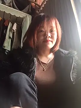 sukabae00 online show from February 5, 2026, 3:00 am