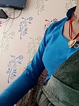 Snapshot of Sonam_dhakad chatting on October 6, 2025, 7:39 am Sonam dhakad online show from October 6, 2025, 7:39 am