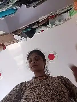 Snapshot of Sonam_dhakad chatting on October 25, 2025, 8:33 am Sonam dhakad online show from October 25, 2025, 8:33 am