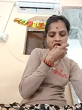 Snapshot of Sonam_dhakad chatting on November 8, 2025, 7:08 am Sonam dhakad online show from November 8, 2025, 7:08 am