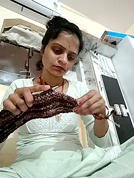 Snapshot of Sonam_dhakad chatting on November 21, 2025, 1:21 pm Sonam dhakad online show from November 21, 2025, 1:21 pm