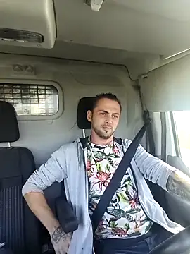 papichulo0099 online show from November 4, 2025, 9:52 am