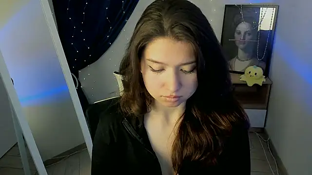 Snapshot of Sandra_Curly chatting on May 15, 2026, 1:07 pm Sandra Curly online show from May 15, 2026, 1:07 pm