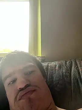 pussyhunter323557 online show from May 9, 2026, 7:46 am