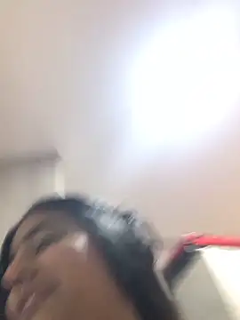 Miia Parker online show from November 10, 2025, 1:10 pm