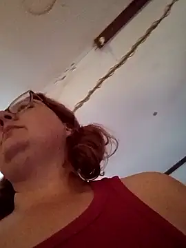 XEmoxkittyx online show from February 8, 2026, 6:55 pm